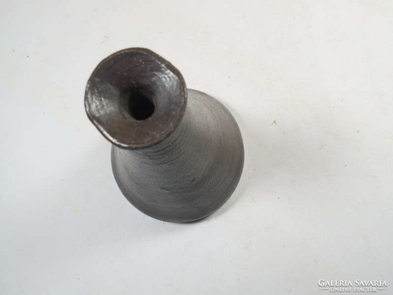 Retro régi szálas kis kicsi váza jelzett kerámia - iparművész - 9,7 cm magas