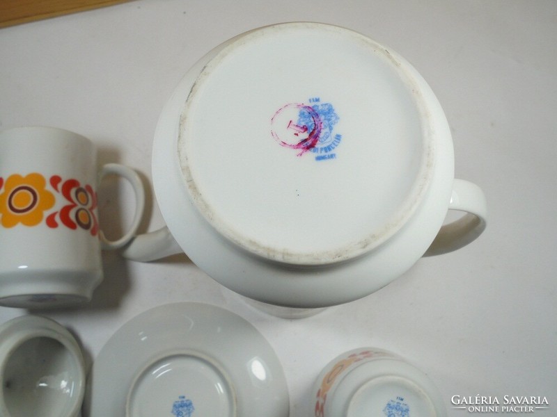Régi Retro Alföldi Porcelán teás kávés készlet, virág mintás, kb. 1970-es évekből