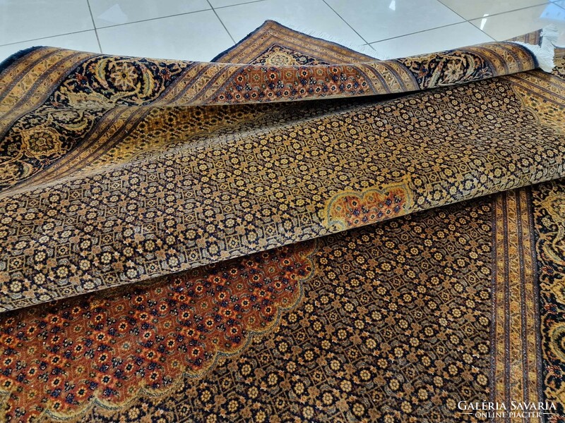 Original Mahi Tabriz Iranian hand-knotted wool Persian rug 193x320cm