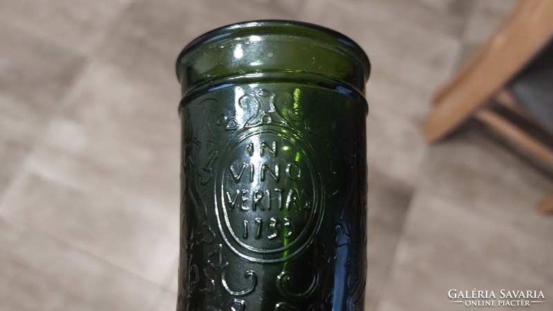 (K) Csizma alakú boros pohár In vino veritas 1733, 16 cm magas