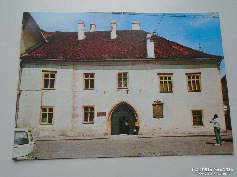 D192272 Fülöp Antal Andor festőművész által írt  kolozsvári képeslap 1979 Hunyadi Mátyás szülőháza