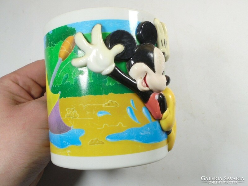 Retro régi műanyag Walt Disney Mickey Mouse Miki egér domború minta gyerek mese bögre - 9 cm magas