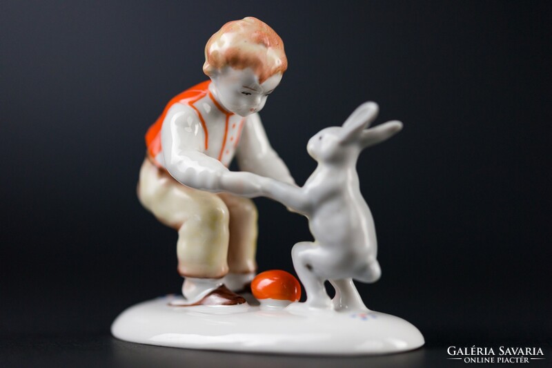 Metzler & Ortloff Germany porcelán táncoló kisfiú nyuszival, jelzett.