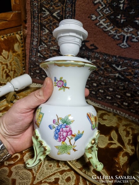 Porcelain lamp with Victoria pattern from Herend