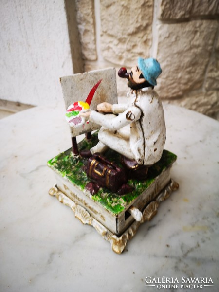 Régi öntött vas persely Festőművész szobor mozog a keze feje dekoráció gyüjteményben