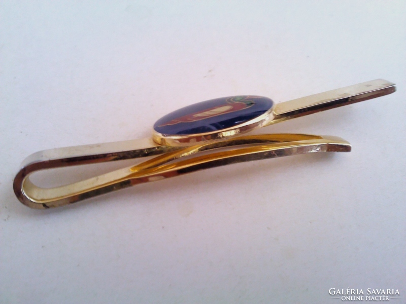 Gold-plated tie clip with fire enamel decoration