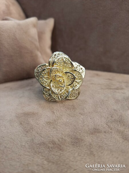 Filigree silver ring