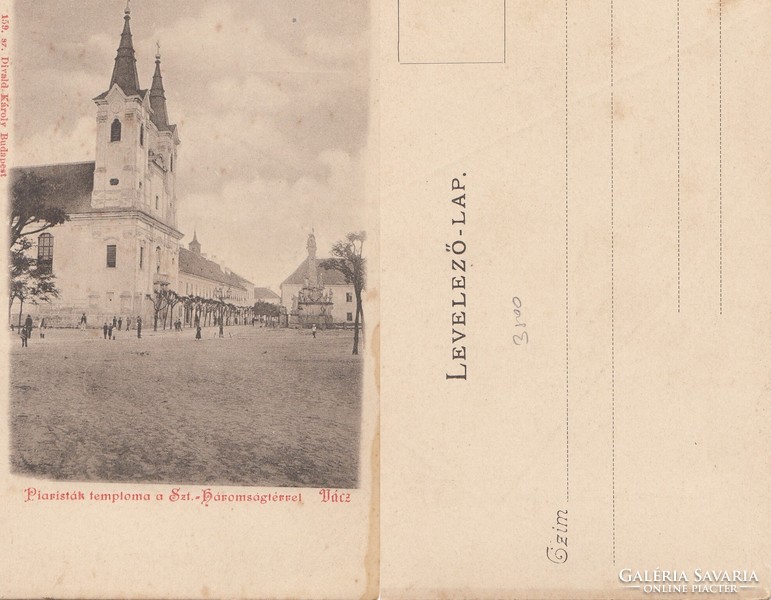 The Vácz Piarist church is around 1900. There is a post office!