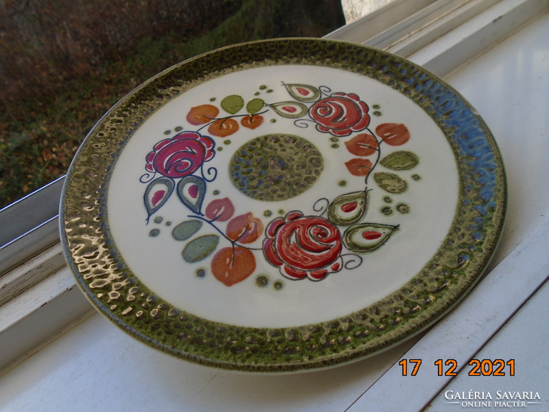 Hand painted majolica tea cup plate embossed red rose pattern schramberg majolica factory