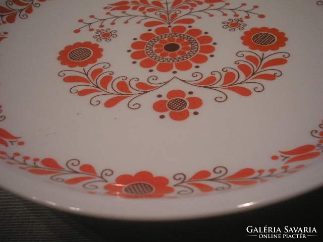 Rarity of N15 Great Plain porcelain for export is a 28 cm large wall plate in beautiful condition as a gift