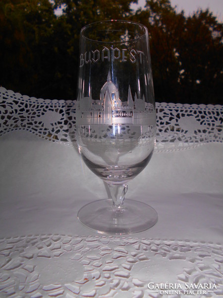 Budapest commemorative glass goblet-polished. Parliament with decoration