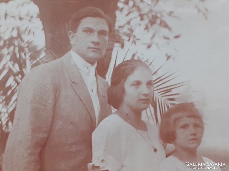 Régi fotó 1920 körül vintage csoportkép fénykép levelezőlap