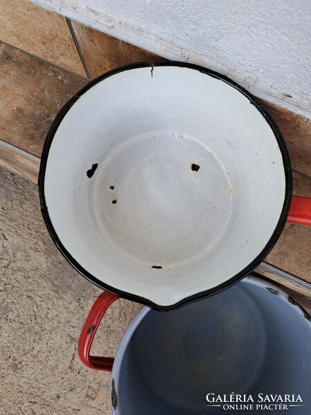 Enamel pot with handle, red village rustic decoration, enamelled