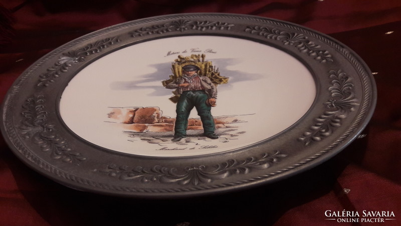 Biedermeier French porcelain plate in pewter frame (m3213)
