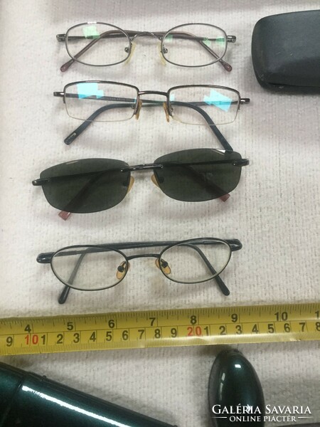Eyeglass frames with case