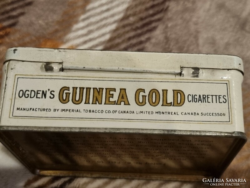 Ogden's Guinea Gold Cigaretta fém doboz