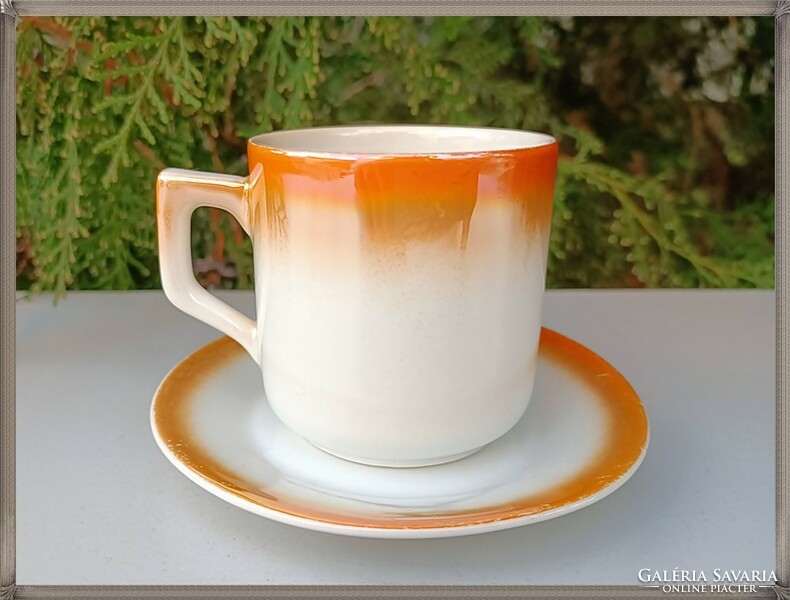 Mitológiai jelenet mintás Zsolnay porcelán kávés csésze szett