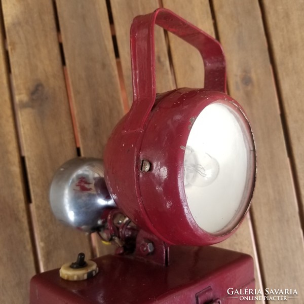 Miner's lamp, railwayman's lamp, mechanic's lamp
