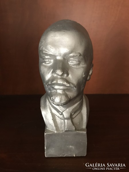 Lenin - plaster statue