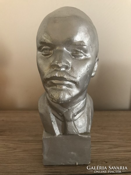 Lenin - plaster statue