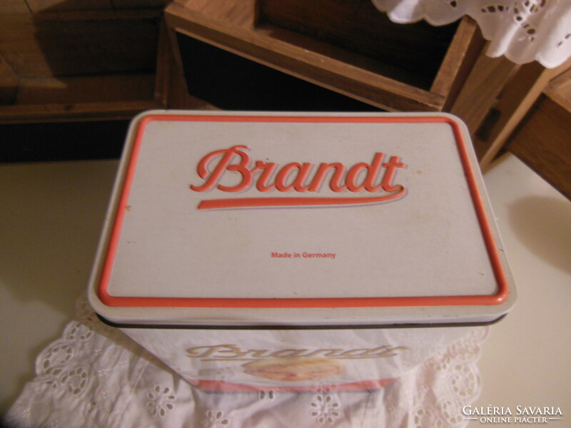 Box - 1973 year! - Brandt sponge cake - 23 x 15 x 10 cm - metal - embossed - round pattern