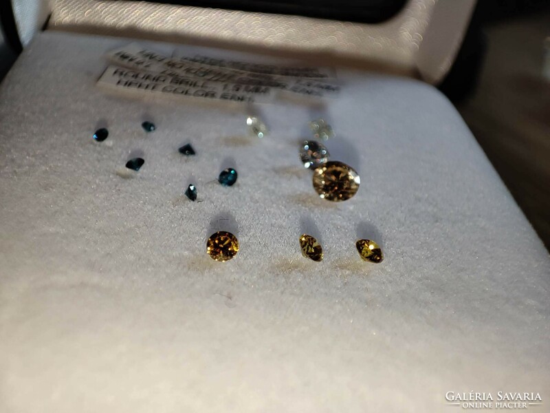 Valódi bevizsgált SI természetes kék gyémánt ékszerbe foglalható állapotban!