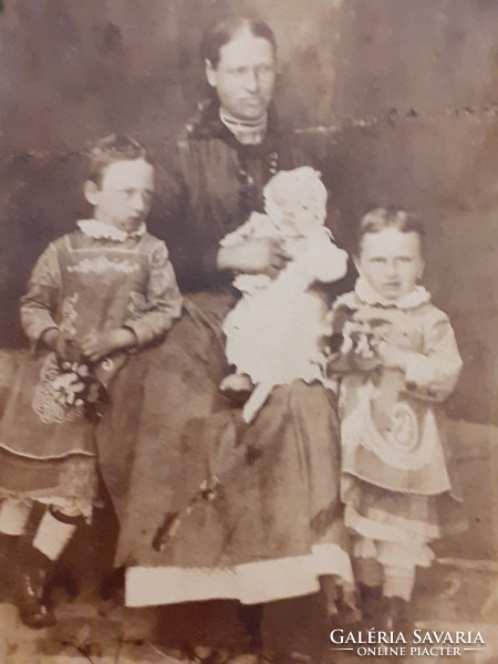 Antique photo 1881 agnelly istván photographer pest studio family photo