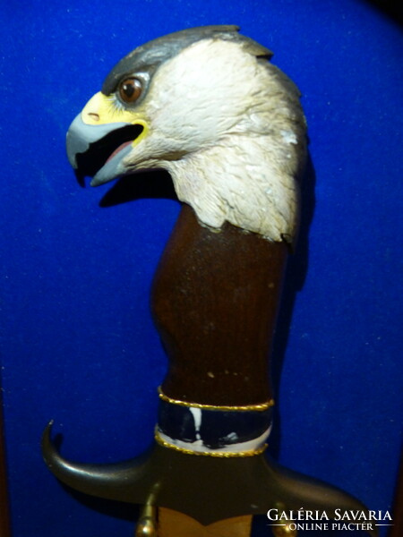 American decorative dagger, knife / bald eagle.