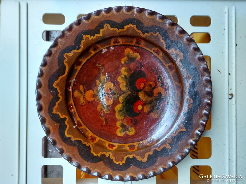 Decorative wall plate repainted by an artist approx. 25 cm - 371