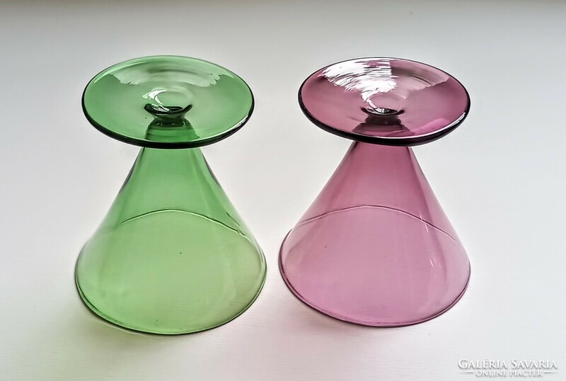 Színes vékony üveg talpas poharak 2db együtt 6x6cm