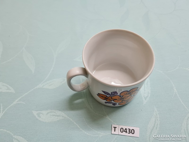 T0430 Zsolnay mug