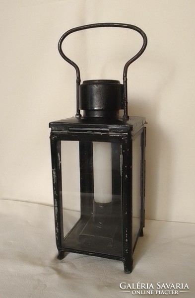 Antik régi vasúti közúti katonai gyertyás kézi jelző vas lámpa fogantyús