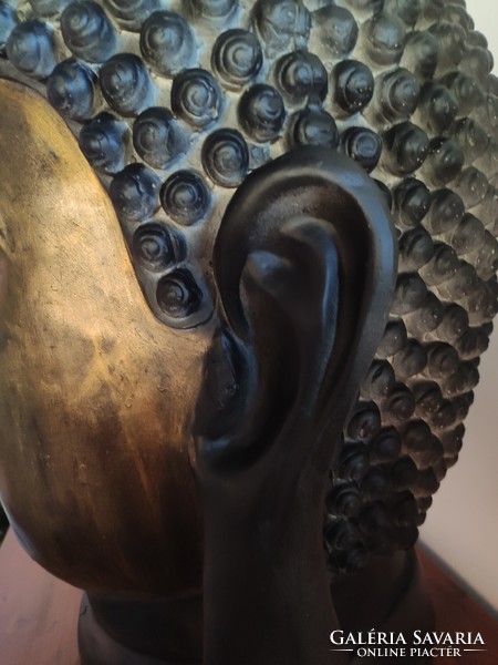 A large Buddha head!