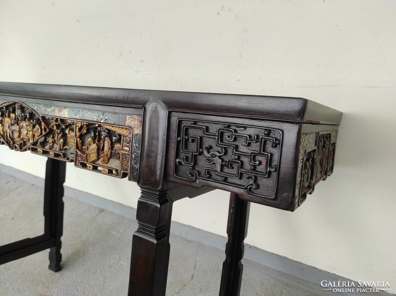 Antik kínai ázsiai konzol asztal patinás aranyozott festett sokalakos dúsan faragott bútor 611