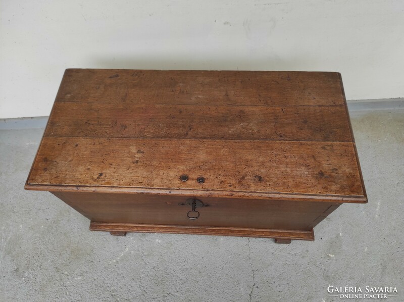 Antique Renaissance baroque furniture heavy hardwood wooden chest with key 18th - 19th century 838