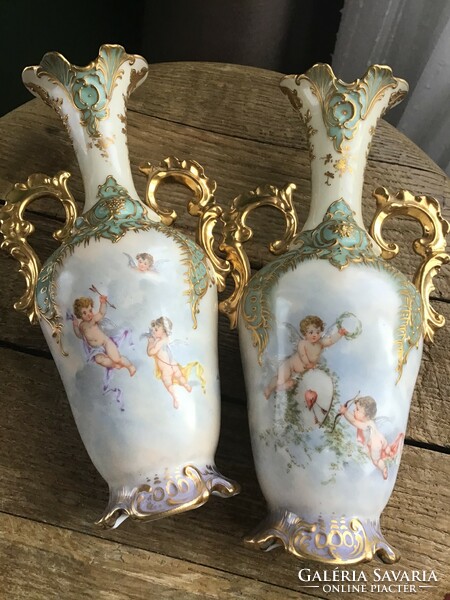 Antique hand-painted royal vienna-alt wien porcelain vase with a pair of putti