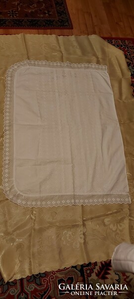 Old folk Madeira lace apron, fabric