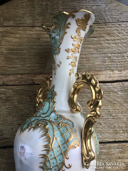 Antique hand-painted royal vienna-alt wien porcelain vase with a pair of putti