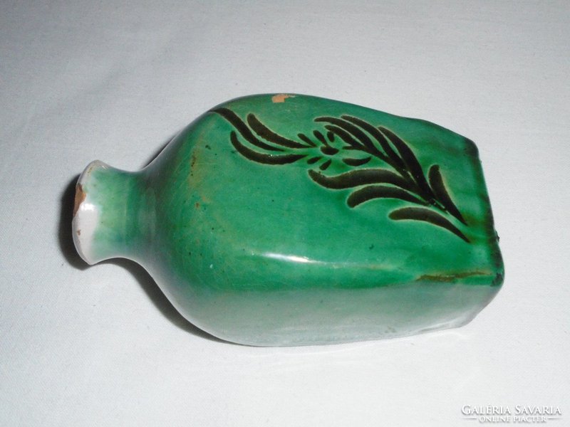 Antik népi népművészeti kézműves kerámia butella butykos - 11.6 cm magas