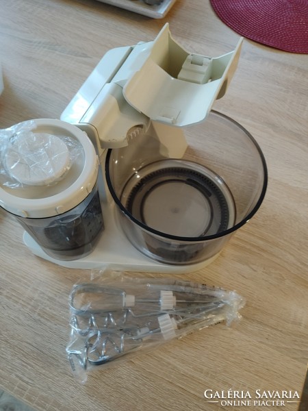 KENWOOD  A-380 CHEFETTE 1981  új állapot  elektromos meghajtás nélkül -turmix keverő