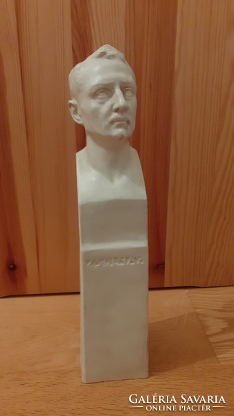 Zsolnay ceramics: Miklós zsolnay bust