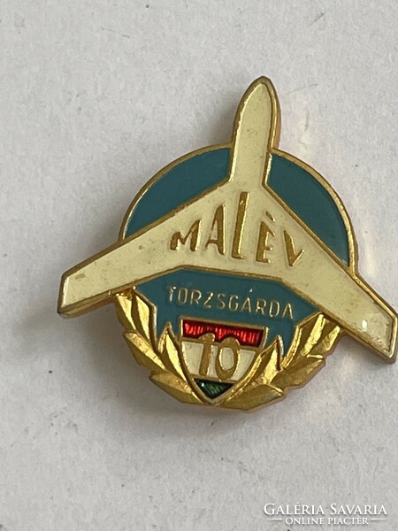 Malév National Guard 10 badges/insignias/awards