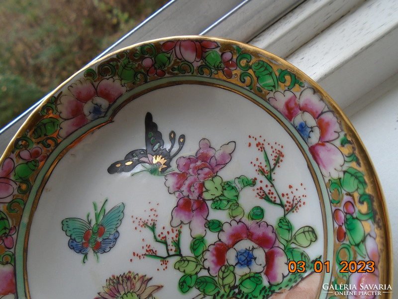 Arany zománc peremmel  Famille Rose kézzel festett Lilien porcelán dísztálka virág, rovar mintákkal
