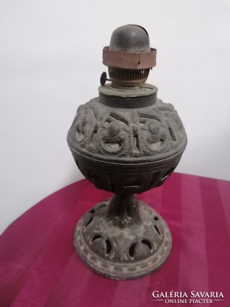 Antique iron kerosene lamp