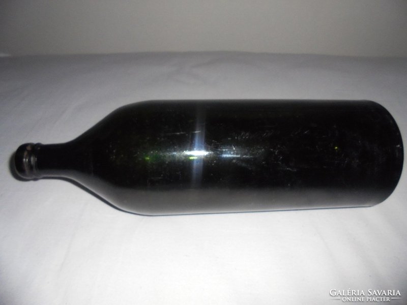 Antik sötétzöld üveg palack - 32 cm magas - 1900-as évek elejéről