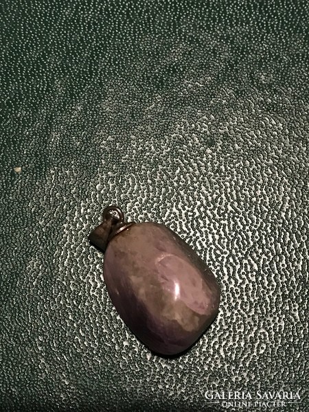 New! Real stone! Amethyst pendant with new 925 silver. Custom made. Size: 2.5 cm long.