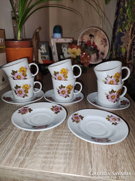 Lowland porcelain coffee set