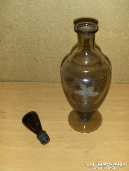 Ritka antik füstszínű ital kínáló üveg palack szőlőfürt csiszolt mintával (fp)