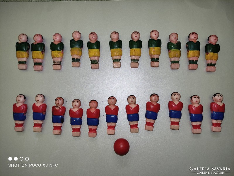 Worth it! Rubber foosball figures table football figure 22 players plus a ball