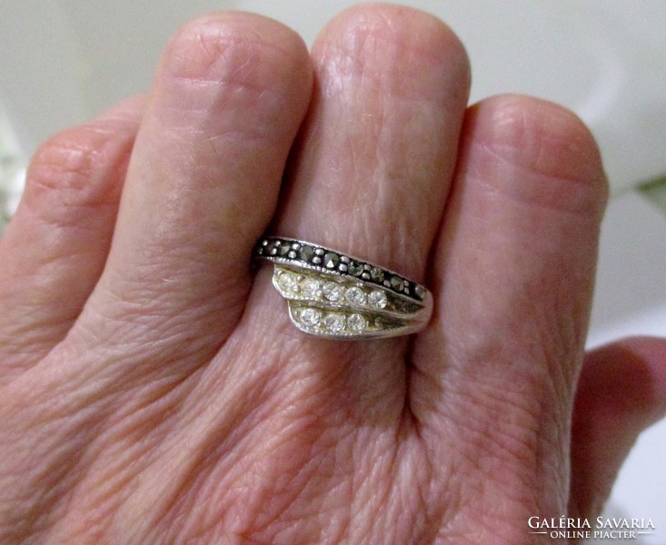Beautiful old marcasite silver ring